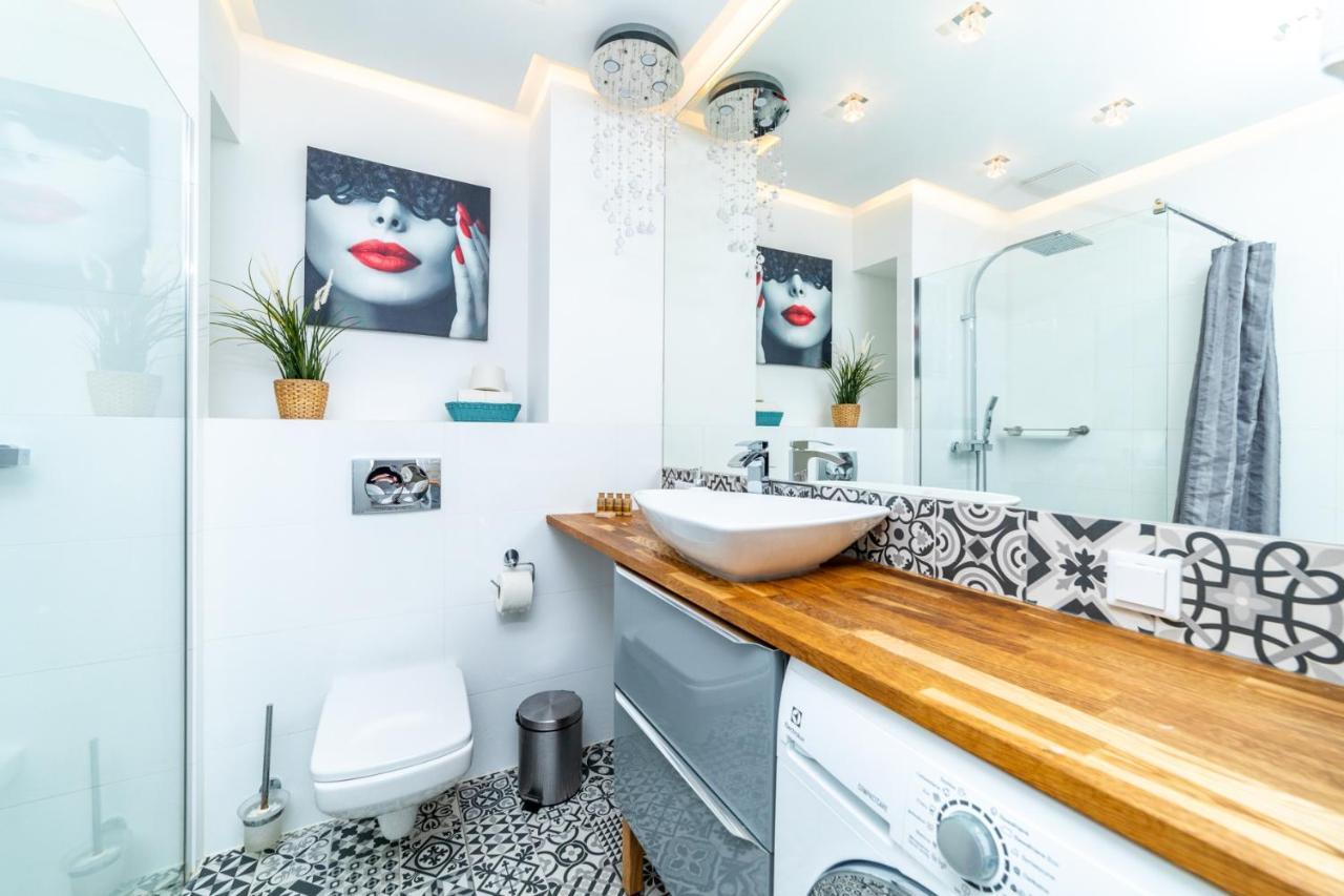 Bright - Neptun Park By Oneapartments Gdansk Exterior foto
